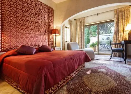 Sleeps 5 Pool Air Con Wifi